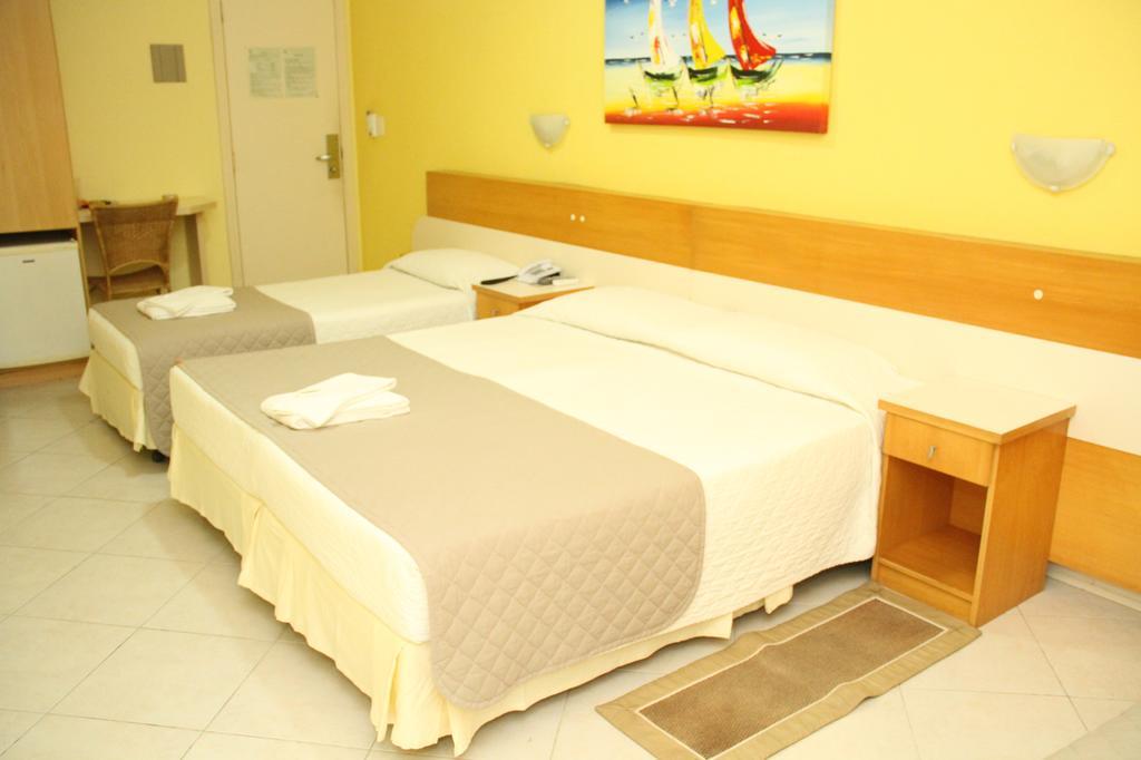 Hotel Italia Balneario Camboriu Bagian luar foto