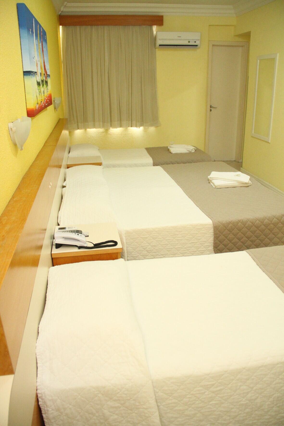 Hotel Italia Balneario Camboriu Bagian luar foto