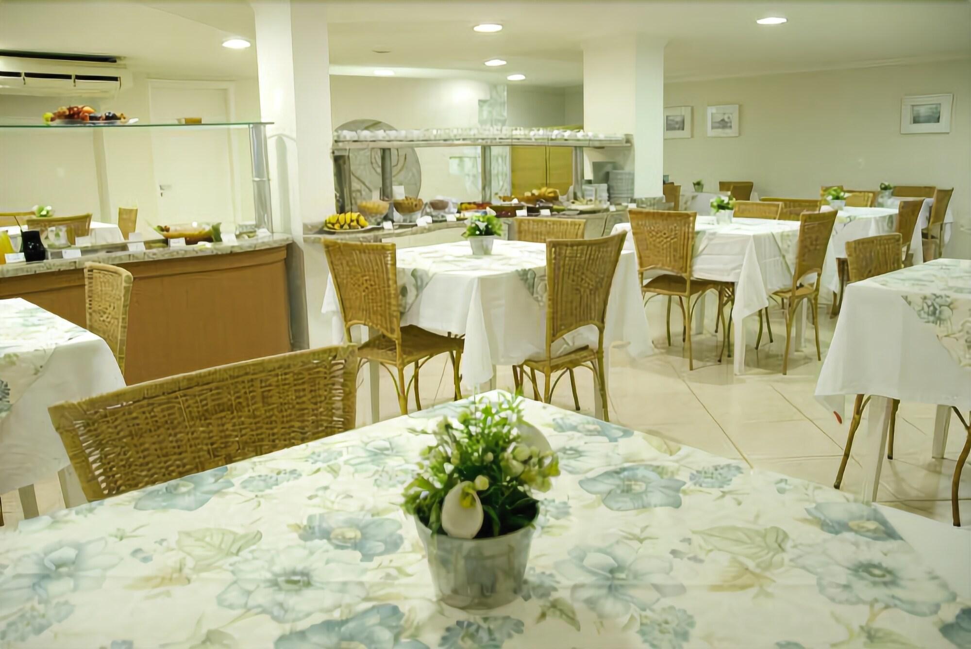 Hotel Italia Balneario Camboriu Bagian luar foto