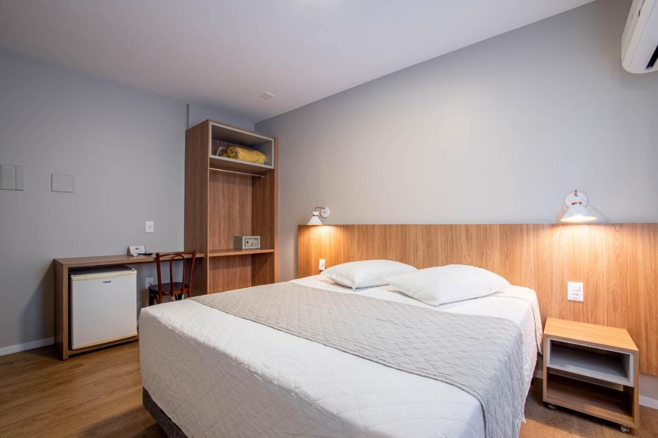 Hotel Italia Balneario Camboriu Bagian luar foto
