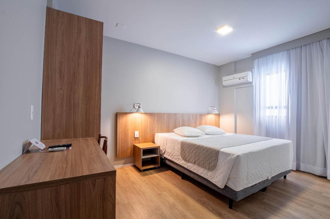 Hotel Italia Balneario Camboriu Bagian luar foto